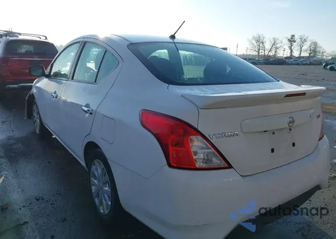 2018 Nissan Versa 1.6 Sv z USA, uszkodzony, nr VIN 3N1CN7AP0JL877355